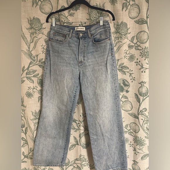 The Farrah Hi-Rise Wide Leg Jean โ Size 28 - Picture 2 of 9